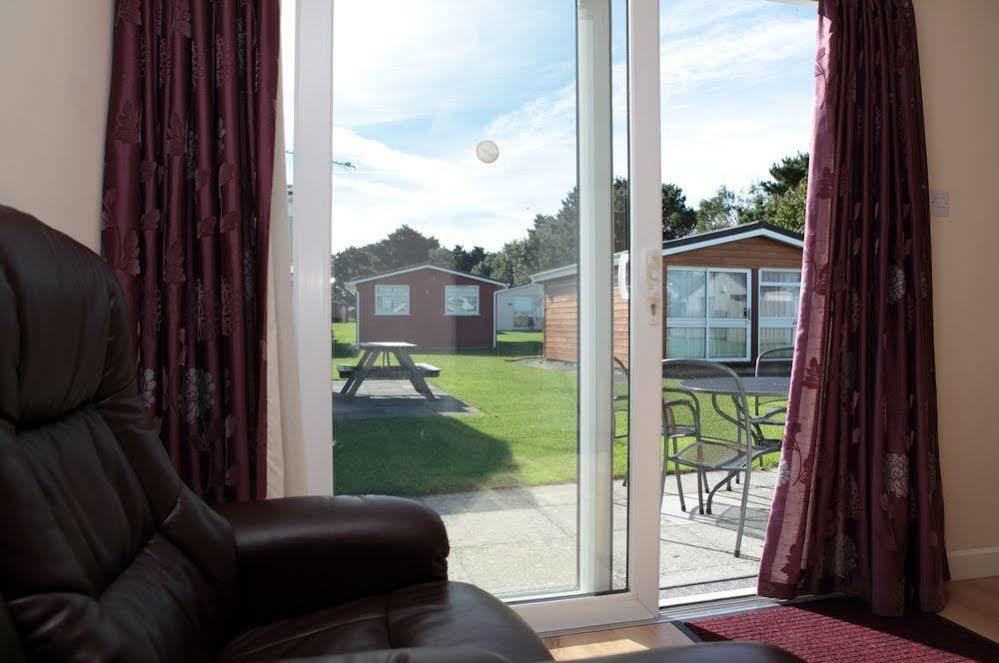 Atlantic Bays Holiday Park Padstow Ngoại thất bức ảnh